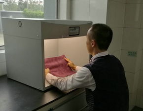 揭秘揭阳塑胶厂 如何运用验色灯箱提升电子产品安装质量与效率
